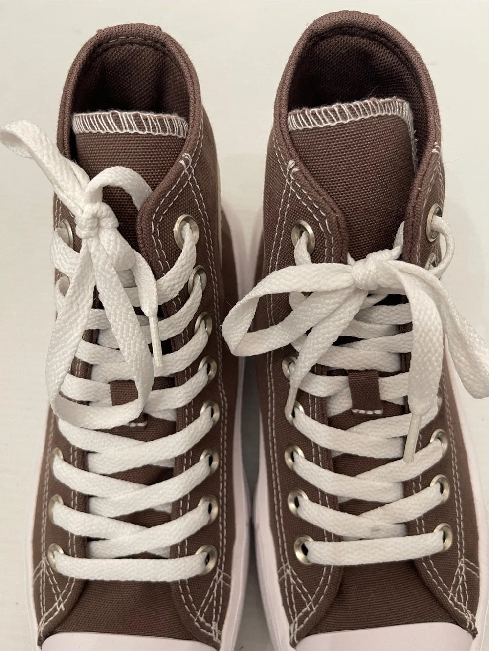 CONVERSE ALL STAR HIGH TOP SNEAKERS WOMENS SIZE 6.5